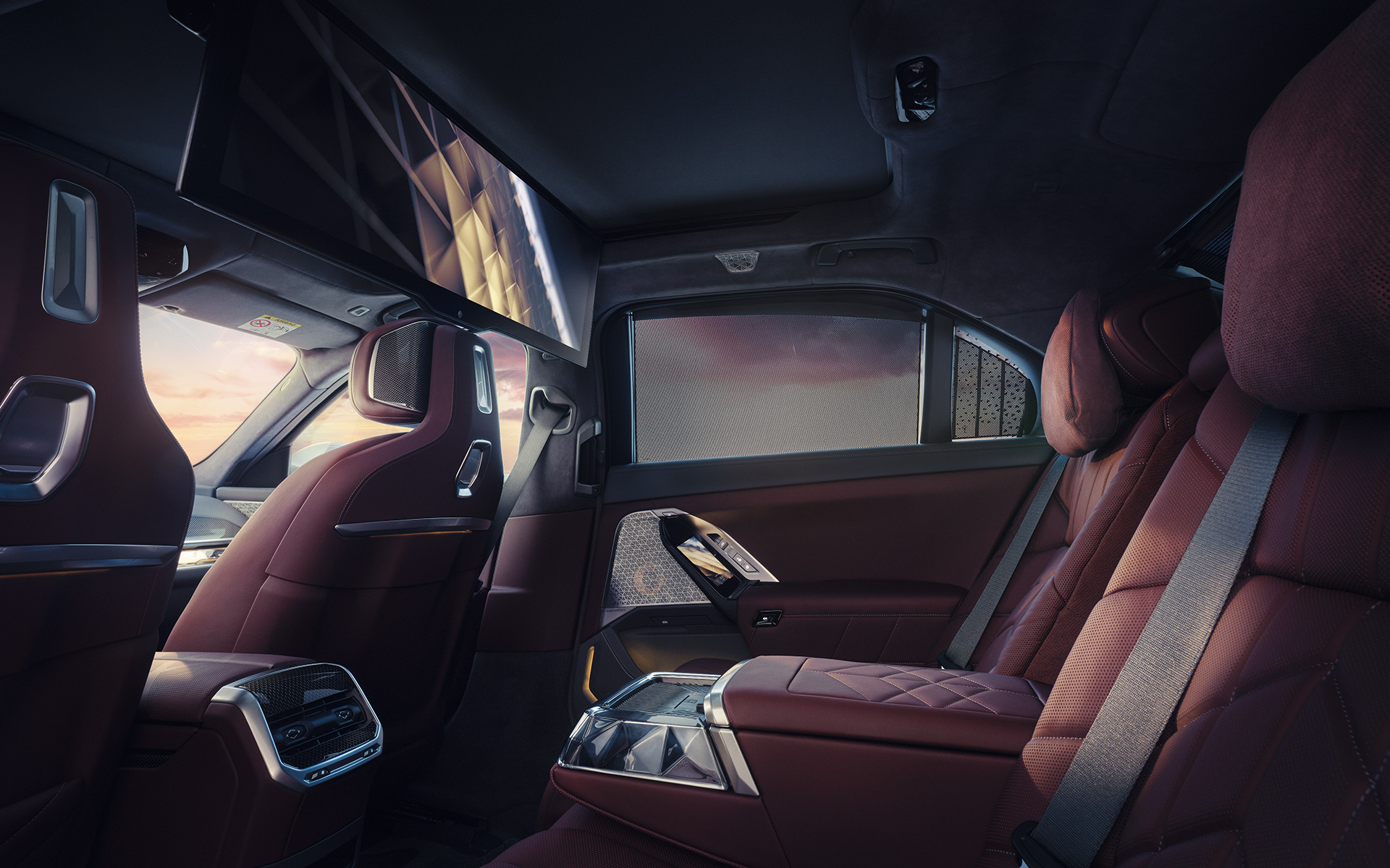 BMW Serie 7 G70 ICE 740i Paquete M Sport, vista del interior, parte trasera BMW Serie 7 G70 ICE 740i Paquete M Sport, vista del interior, sistema de entretenimiento Experience para plazas traseras, pantalla