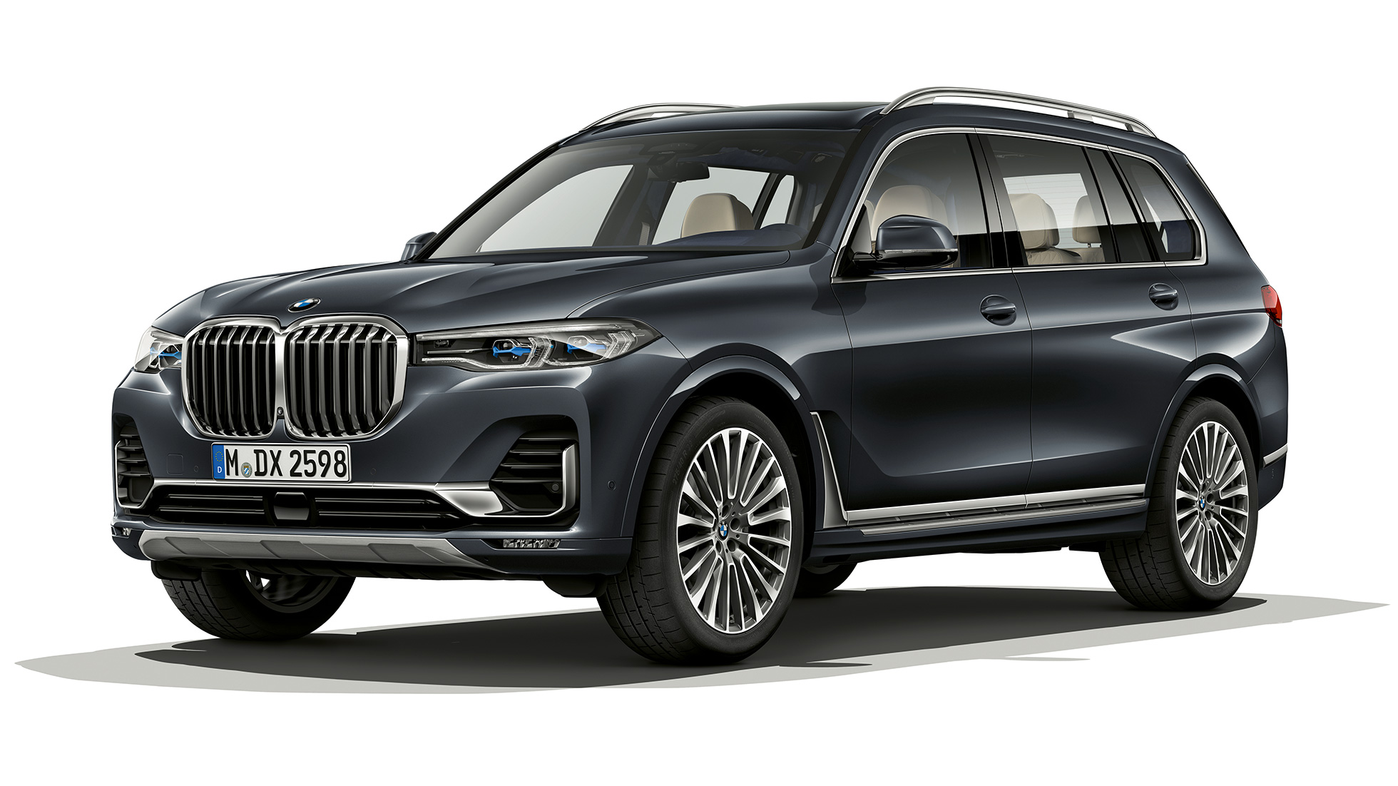 BMW X7 Design Pure Excellence Toma de estudio del BMW X7 en vista delantera de tres cuartos en Design pure excellence