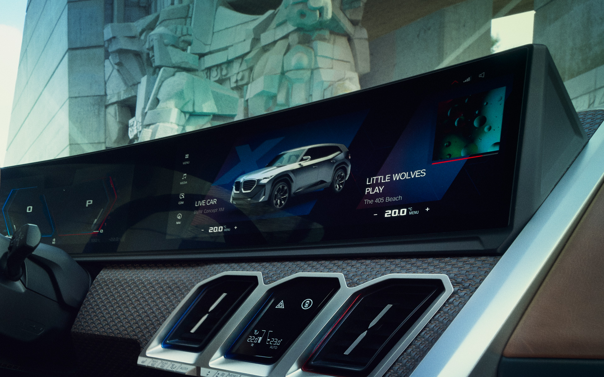 BMW Concept XM (G09) puesto de conducción, vista del interior, detalle de BMW Curved Display BMW Concept XM (G09) puesto de conducción, vista del interior, detalle de BMW Curved Display