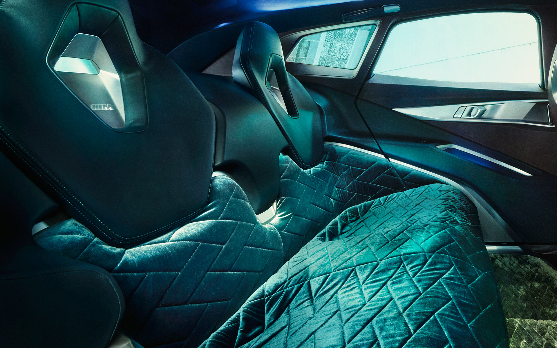 BMW Concept XM (G09), vista de interior, parte trasera, detalle de Lounge BMW Concept XM (G09) vista de interior, parte trasera, detalle de Lounge