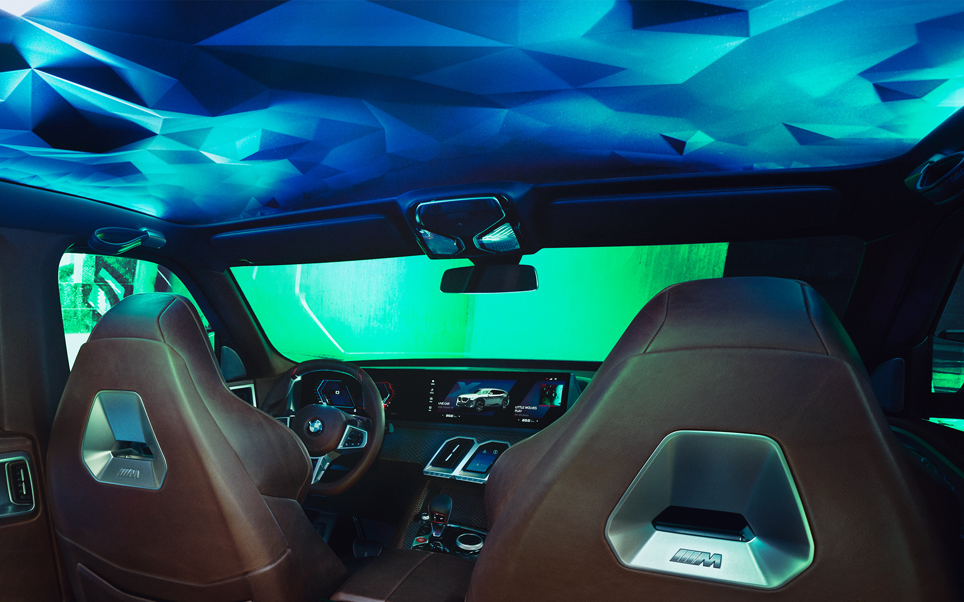 BMW Concept XM (G09) interior, vista lateral, detalle del techo BMW Concept XM (G09) interior, vista lateral, detalle del techo
