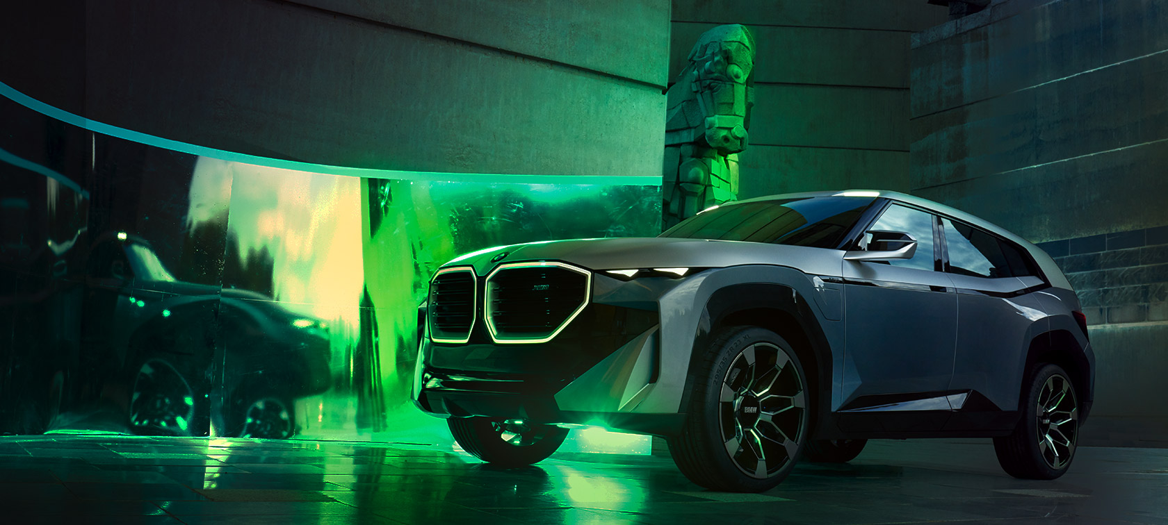 BMW Concept XM (G09) Vista de tres cuartos del frontal BMW Concept XM (G09) Vista de tres cuartos del frontal